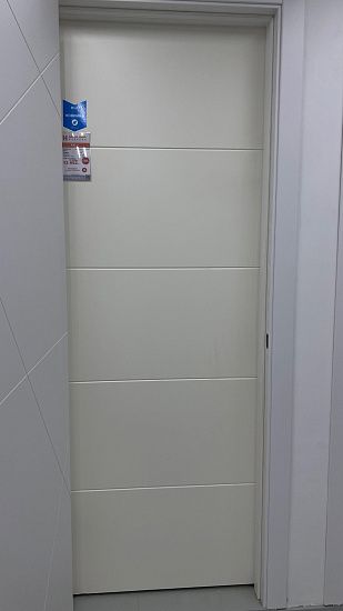 Межкомнатная дверь  